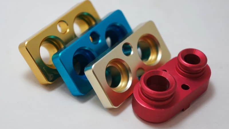 gebohrte eloxierte Metallteile