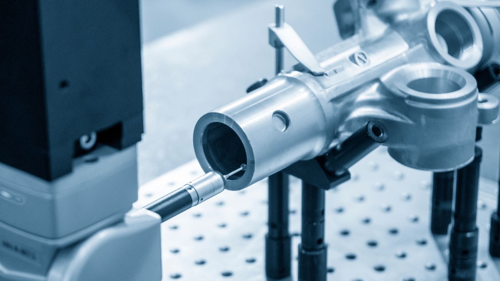 a CMM machine for die casting parts inspection