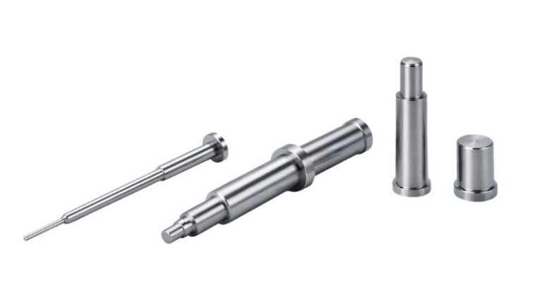 four core pins in die casting mold
